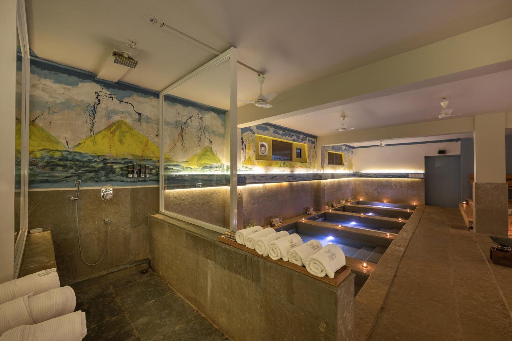 Echor Samara Morjim Goa Sea View Restro Hotel Екстериор снимка